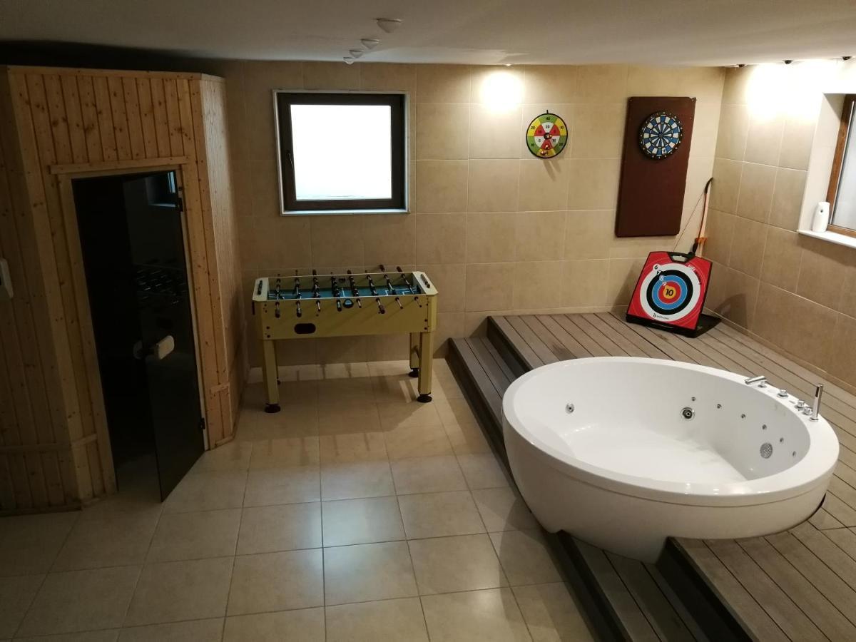 Wonderful Family Villa With Sea View 비알라 외부 사진